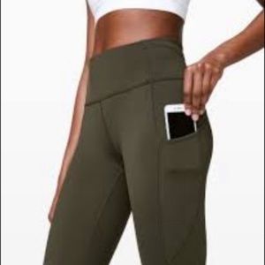 NWT Lululemon Fast and Free 19” Crop